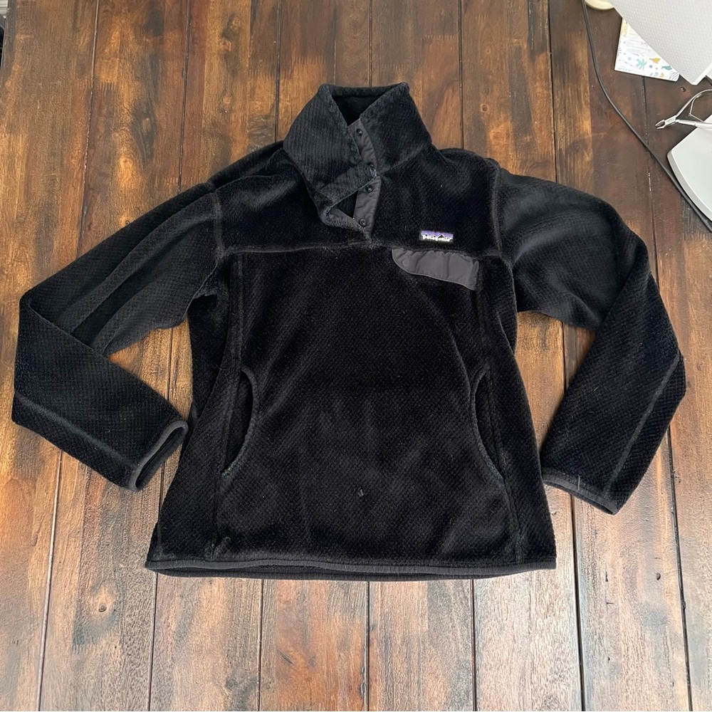 Women’s Patagonia Re Tool Snap T Black Fleece Pullover Jacket